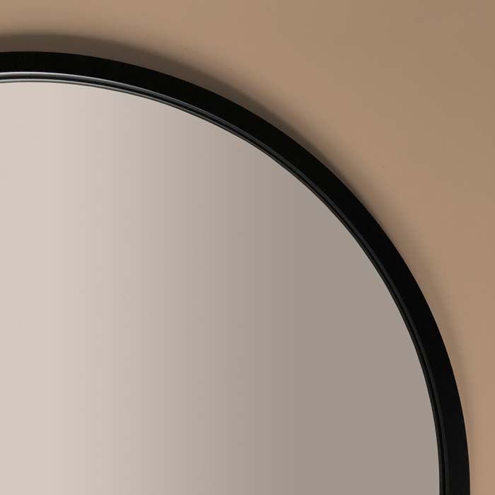 Czarna rama lustra Scandi ma 20 mm szerokości, GieraDesign